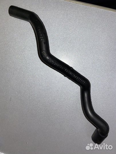 Шланг вентиляции картерных газов