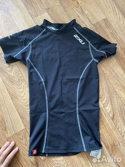 Футболка женская спортивная