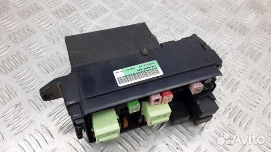 Блок предохранителей mini cooper R56 (6MA11M101)