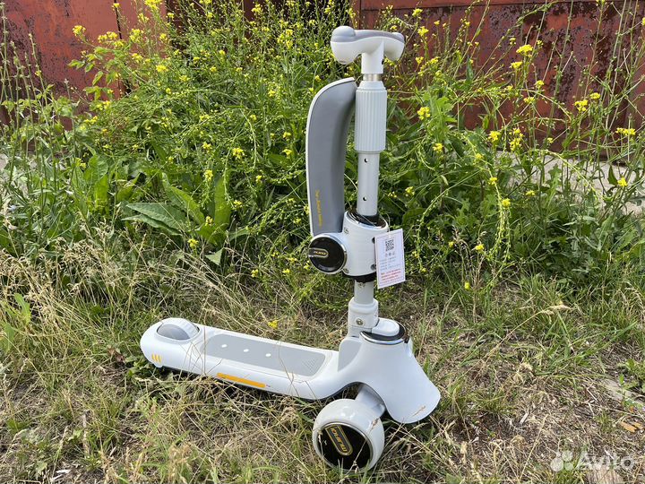 Самокат беговел 3в1