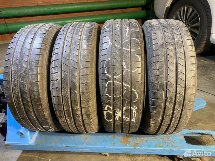 Goodyear EfficientGrip 195/60 R16 89H
