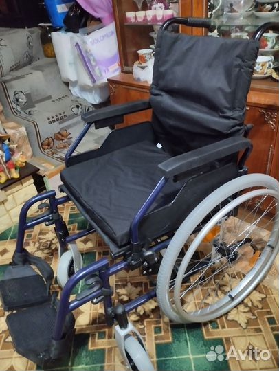 Коляска инвалидная