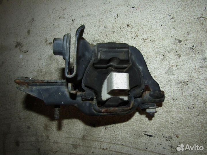 Опора кпп левая Fabia 2007-2015