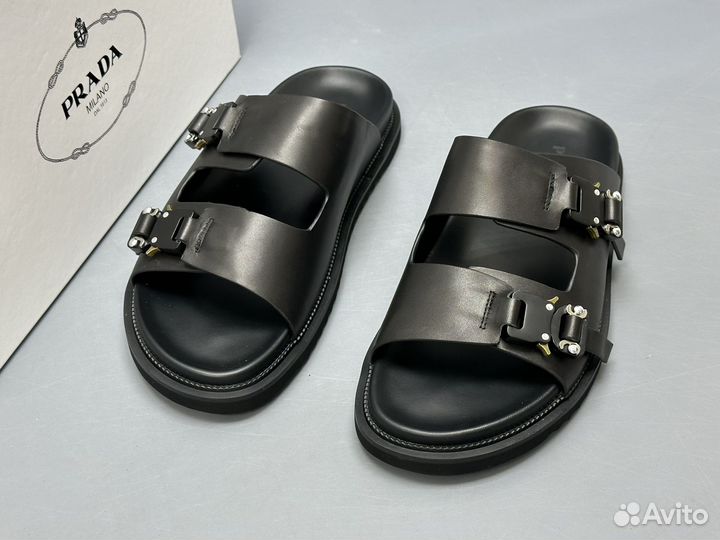 Шлёпки Prada