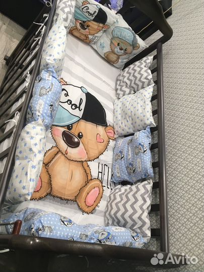 Детская кроватка