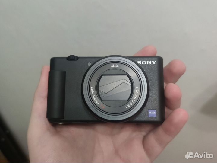 Фотоаппарат Sony zv 1