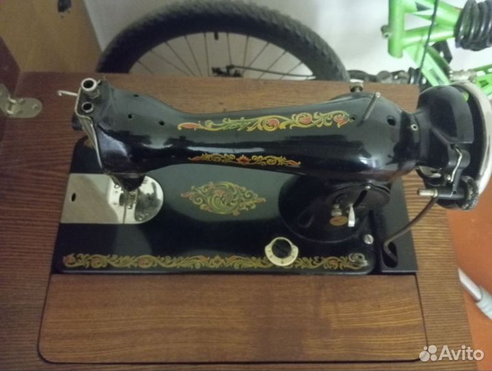 Швейная машинка