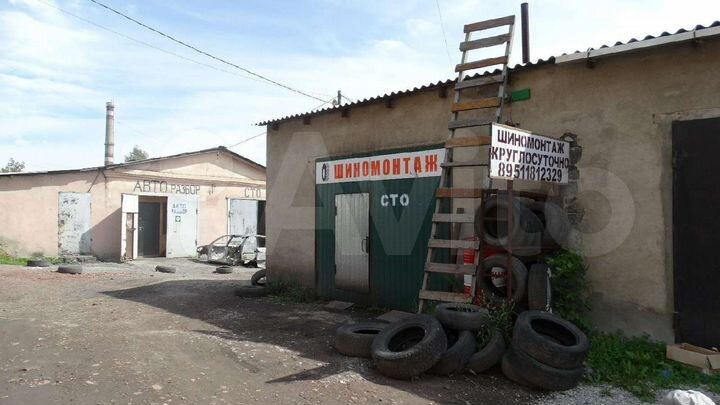 Гараж, > 30 м²