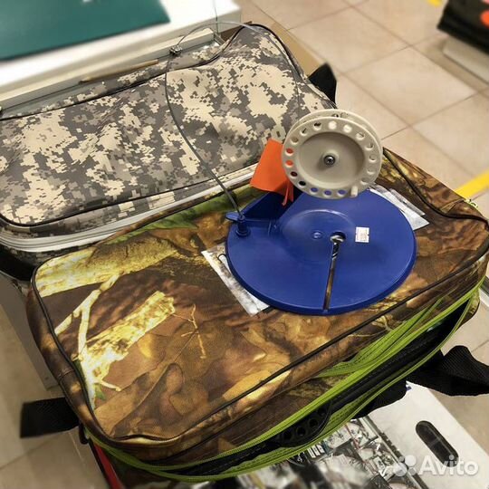 Зимние жерлицы с большой катушкой в сумке