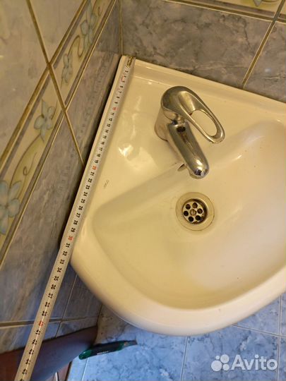 Раковина в ванную бу