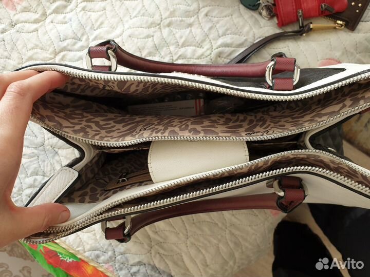 Сумка guess новая