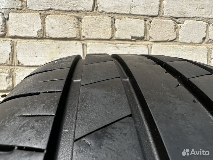 Bridgestone Turanza T005A 225/45 R19