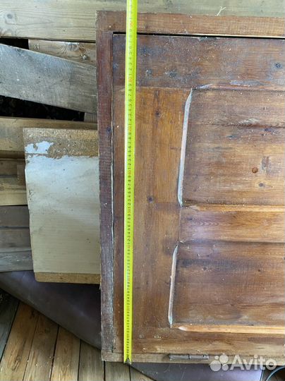 Дверь входная уличная деревянная