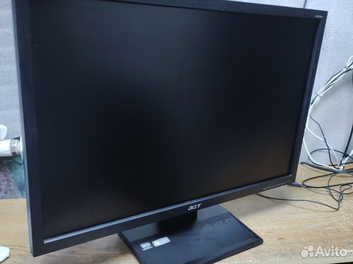 Монитор Acer V223W