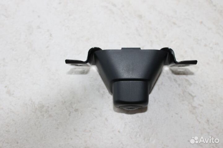 Toyota Rav 4 камера переднего вида