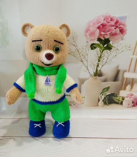 Вязаные игрушки Мишутка и Машутка