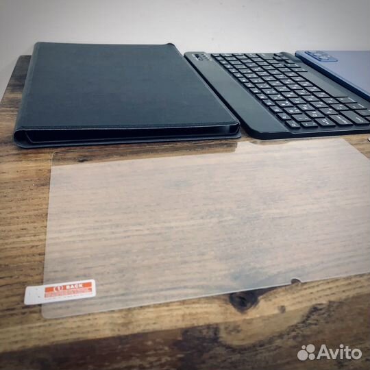 Планшет umiio S24