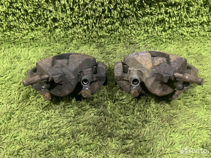 Суппорта передние Ford Focus 2