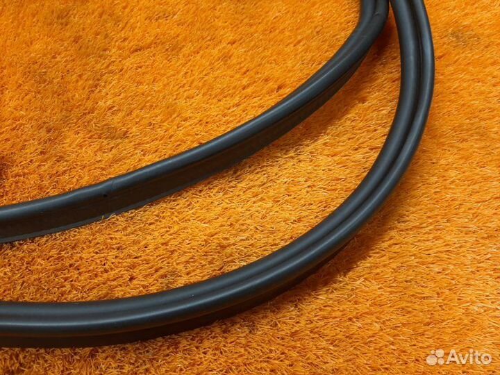 Уплотнитель багажника Audi A6 C7/4G chva 2012