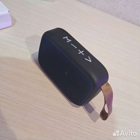 Блютуз колонка