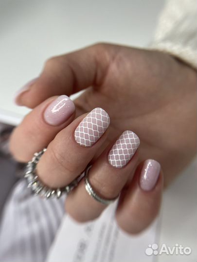 Маникюр педикюр Адлер