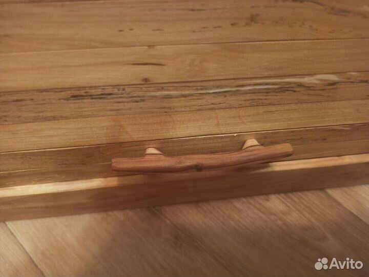 Хлебница деревянная