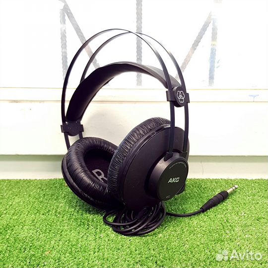 Наушники проводные AKG K52