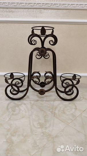 Подставка для цветов напольная