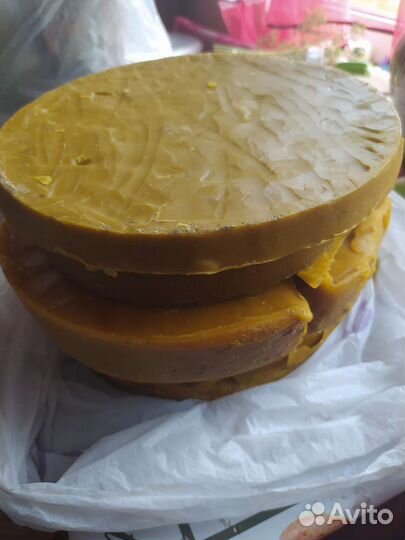 Воск пчелиный