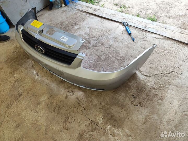 Бампер передний priora