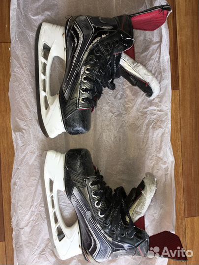 Хоккейные коньки bauer vapor X800 JR Skate BTX15