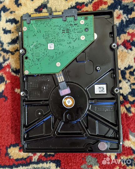 Жесткие диски 2 Тб WD Purple и Seagate Pipeline HD