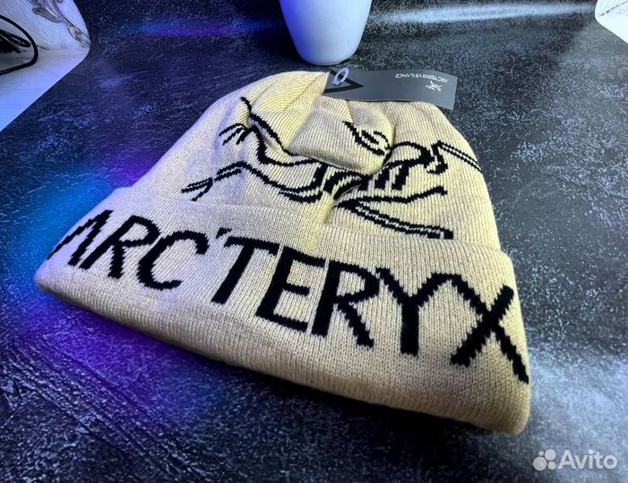 Шапка arcteryx