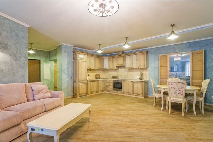 3-к. квартира, 112,5 м², 3/12 эт.