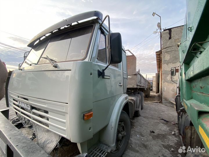 КАМАЗ 54115, 2001