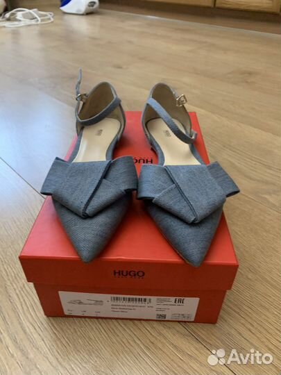 Босоножки новые 37