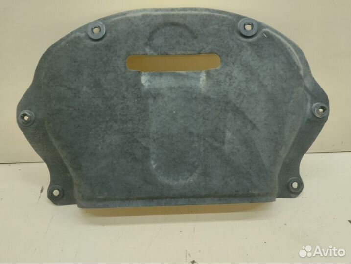 Пыльник двигателя центральный Hyundai Tucson TL 20