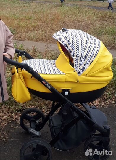 Продам коляску 2 в 1 Lonex Comfort Galaxy