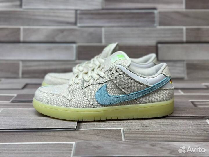 Кроссовки Nike SB Dunk Low