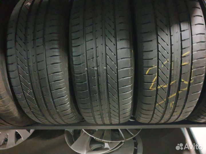 Bridgestone Turanza T005A 225/55 R17