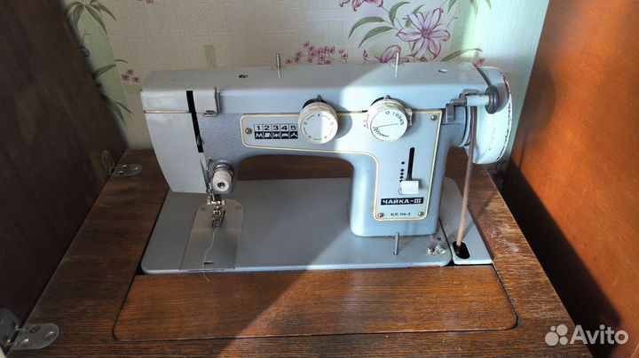 Швейная машина Чайка 3