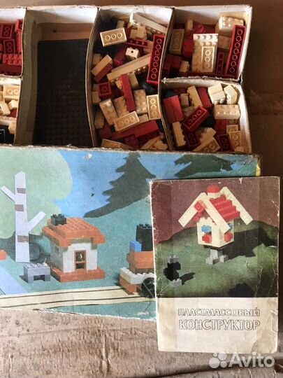 Конструктор для ребёнка типа Лего