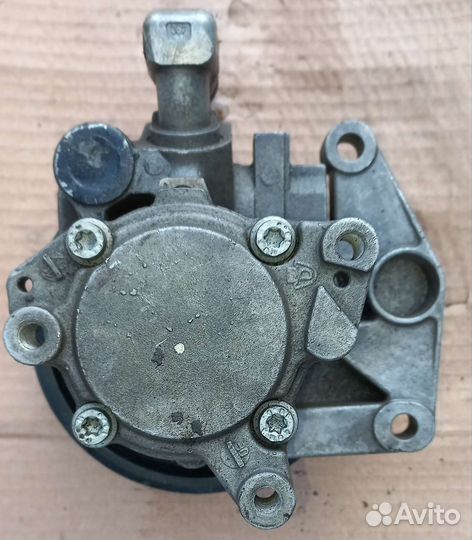 Насос гур Мерседес GLK X204 М272 А0064662301