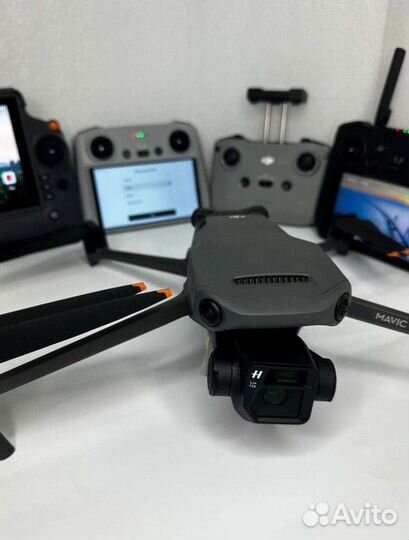 DJI Mavic 3, 3 PRO квадрокоптер