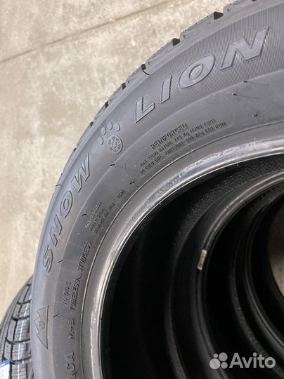 Triangle TR777 215/60 R16 99H