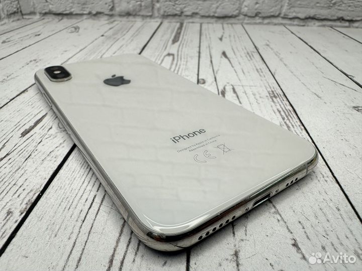 iPhone Xs, 256 ГБ