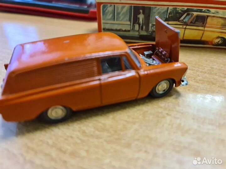 Модель СССР 1 43. Москвич 433 А5 черное дно