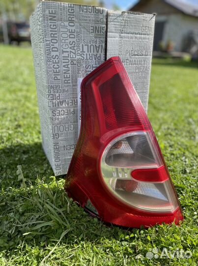 Фонарь заднего вида левый на renault sandero