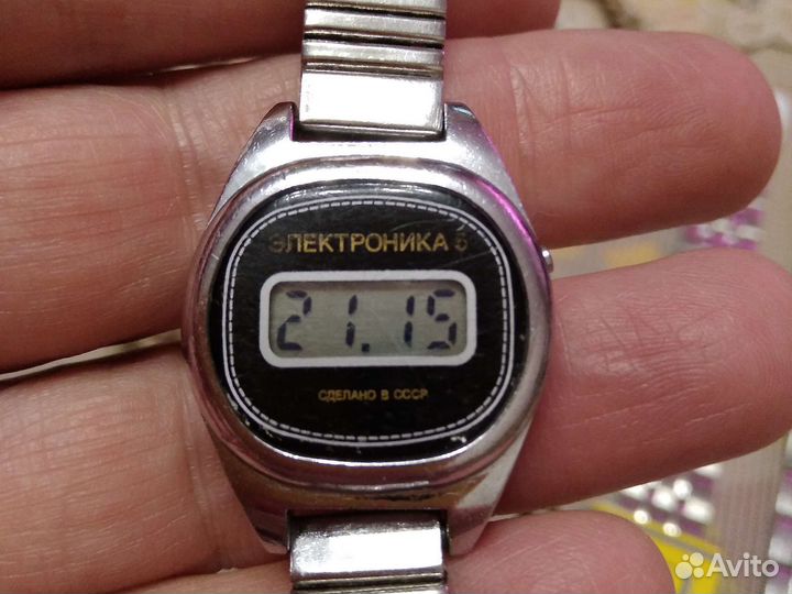 Часы и браслеты