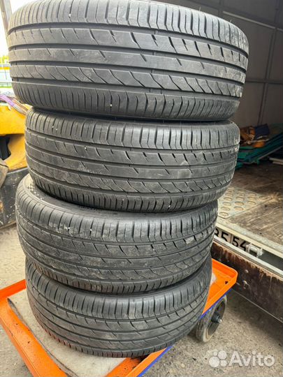 Rapid EcoSport 235/50 R19